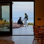 アパートホテル Lithi Luxury Retreat