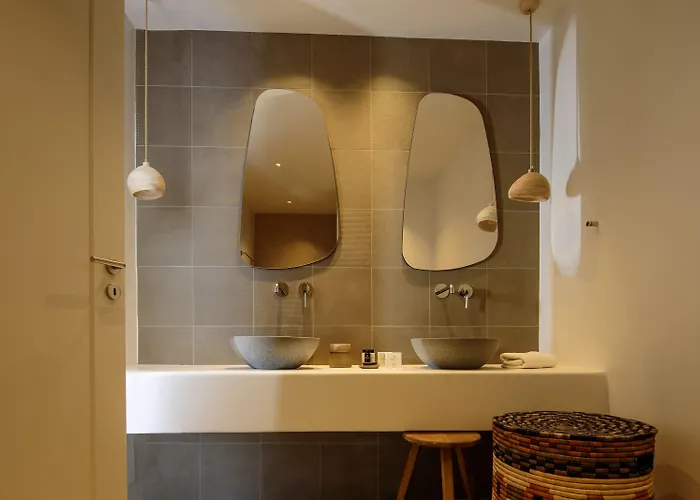 Aparthotel Lithi Luxury Retreat Imerovigli (Santorini)