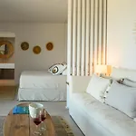 Ξενοδοχείο με διαμερίσματα Lithi Luxury Retreat Ημεροβίγλι