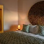 Ξενοδοχείο με διαμερίσματα Lithi Luxury Retreat