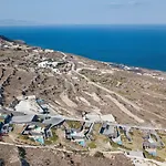 Ξενοδοχείο με διαμερίσματα Lithi Luxury Retreat 4*