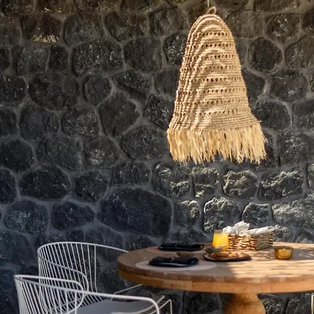 아파트호텔 Lithi Luxury Retreat 이메로비글리