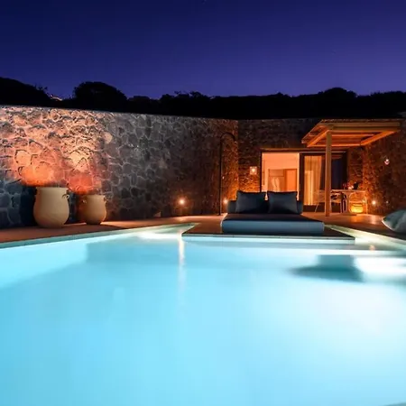 Lithi Luxury Retreat شقة فندقية 4*