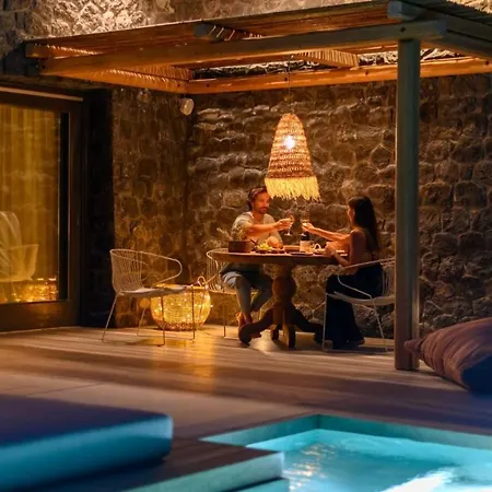 Lithi Luxury Retreat *