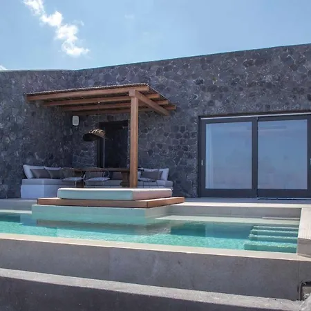 Lithi Luxury Retreat * Imerovigli (Santorini)