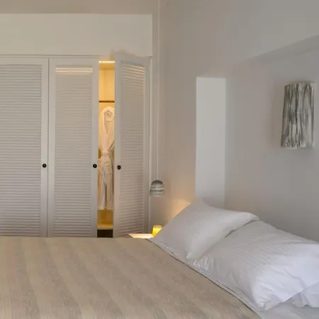 Aparthotel Lithi Luxury Retreat Imerovigli (Santorini)