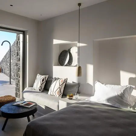 Lithi Luxury Retreat Aparthotel Imerovigli (Santorini)