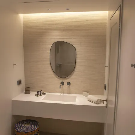 Lithi Luxury Retreat 公寓式酒店 4*