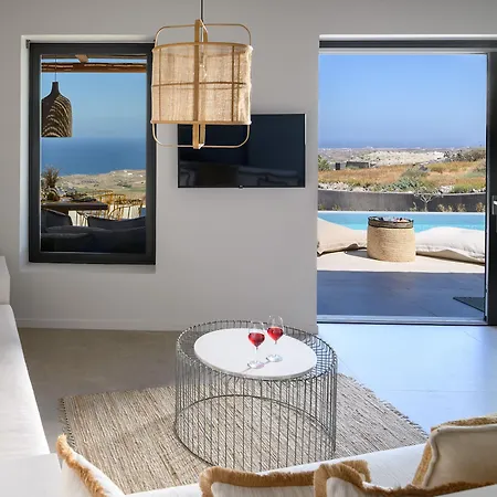 Lithi Luxury Retreat 4* Imerovigli (Santorini)