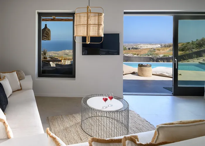 Lithi Luxury Retreat 4* Imerovigli (Santorini)